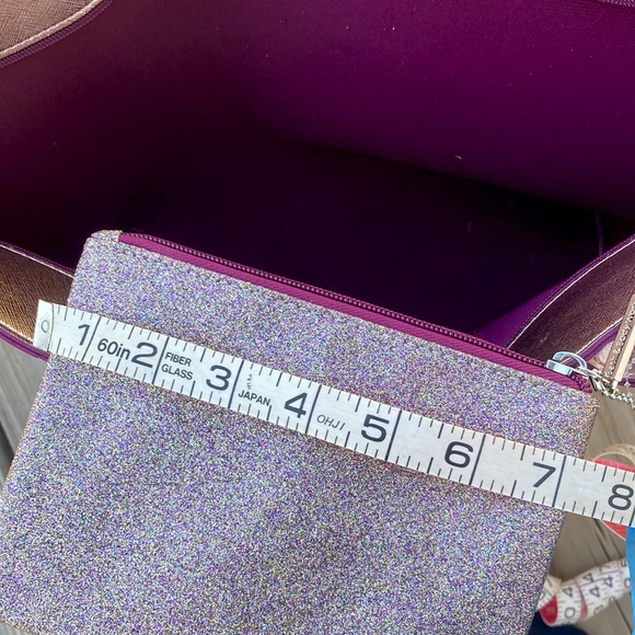 Metallic tote & Glitter wristlet - Picture 9 of 9